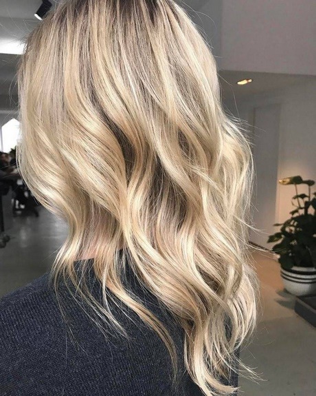 Blont hår 2018