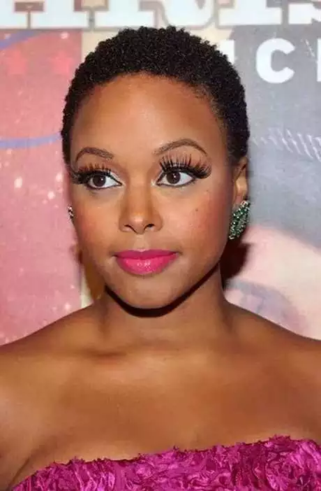 Bilder av korta hårklippningar för svarta kvinnor