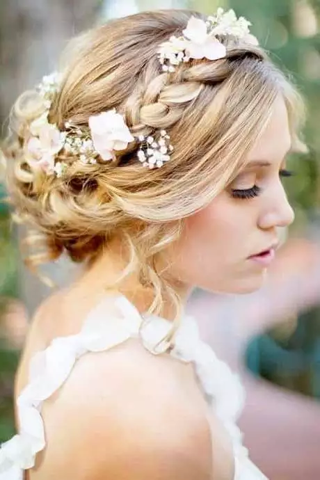 Bröllop blommor i håret