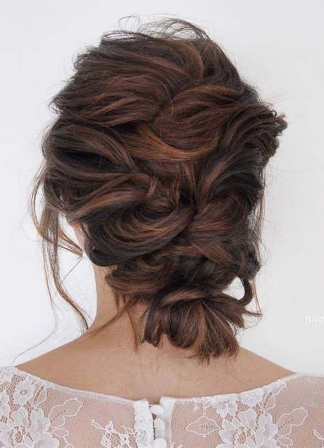 2019 hår updo trender