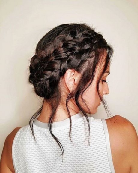 2019 updos för långt hår