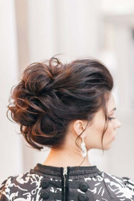 Medium hår updos 2019