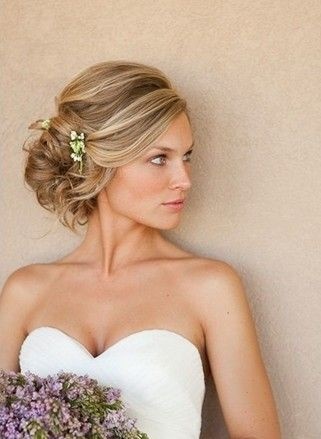 Bröllop frisyrer för medium hår