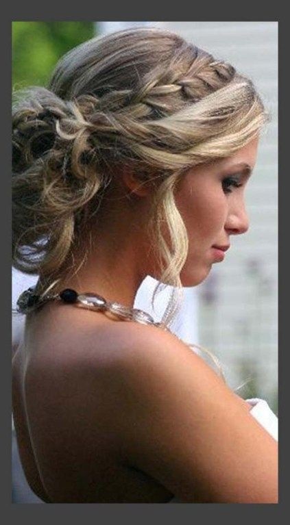 Curly updo frisyrer
