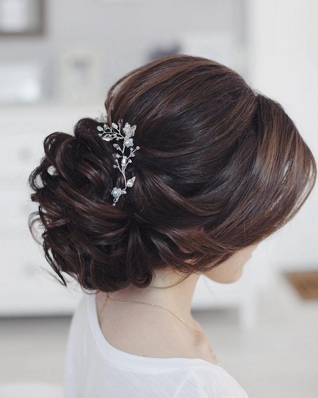 Bridal updo