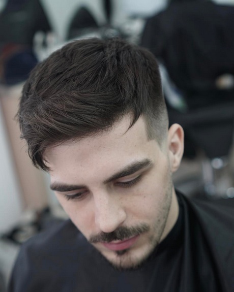 Frisyrer för män kort hår
