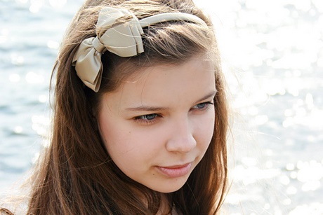 Teenage girl frisyrer