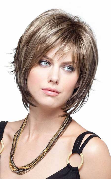 Layered bobs med bangs