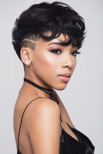 Söta korta hårklippningar för svarta kvinnor 2021