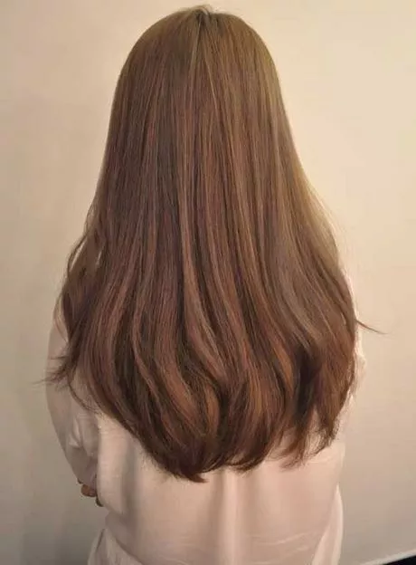 Enkla hårklippningar för långt hår