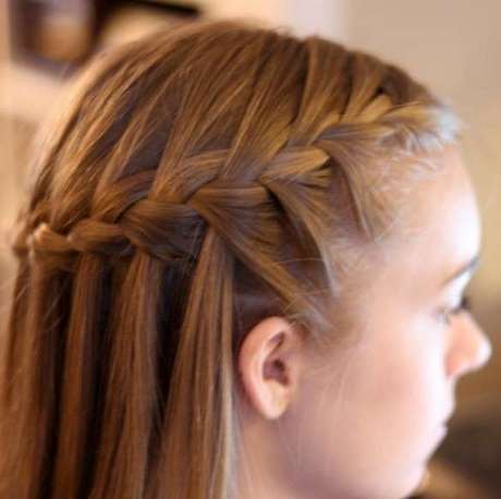 Frisyrer med sido ponytails