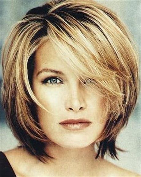 Korta hårklippningar för kvinnor över 40 år