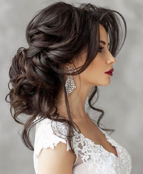 Bridal frisyr för långt hår