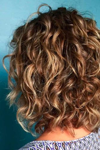 Curly frisyrer kort hår