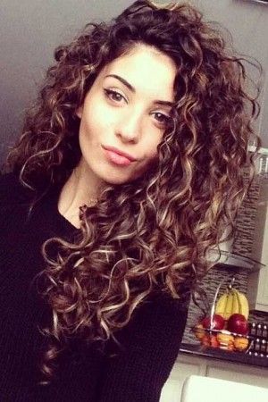 Curly frisyrer kvinnor