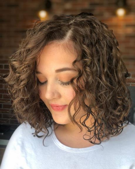 Curly Perm frisyrer