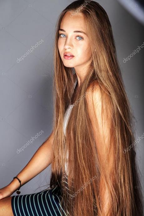 Frisyrer för tonårsflickor med långt hår
