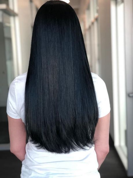 Svarta frisyrer långt hår