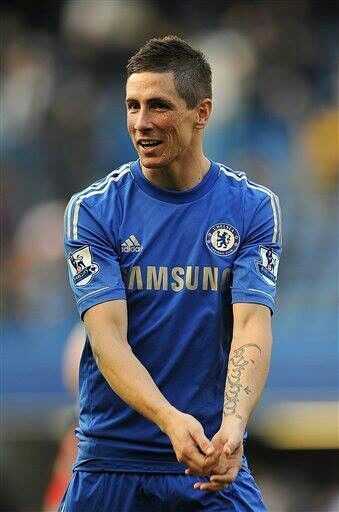 Torres nya frisyr