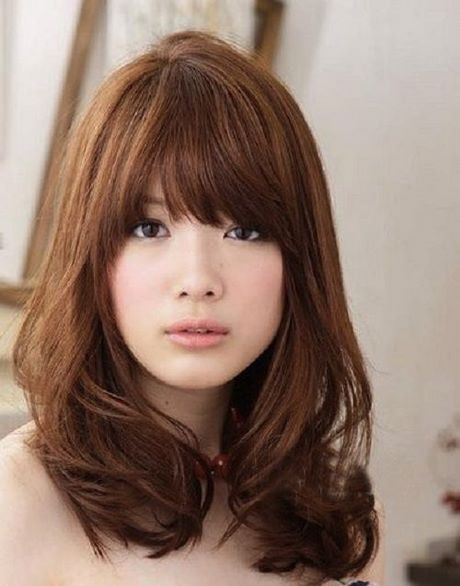 Asiatiska frisyrer för kvinnor