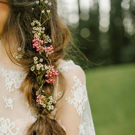 Bröllop frisyrer med blommor