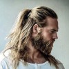 Stora frisyrer för långt hår