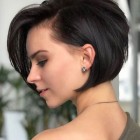 Bästa frisyrer för korta kvinnor